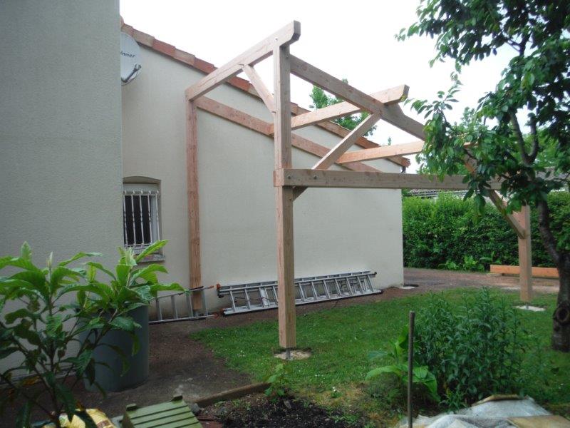 Préau en bois douglas en Vienne (86)